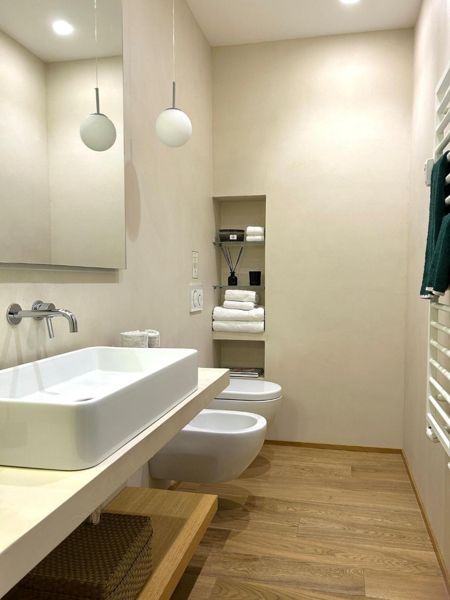 Voltaottosuite - Comfort And Elegance In Moscova Milán Exteriér fotografie